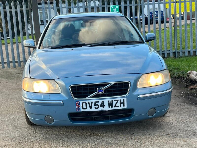 2004 Volvo S60